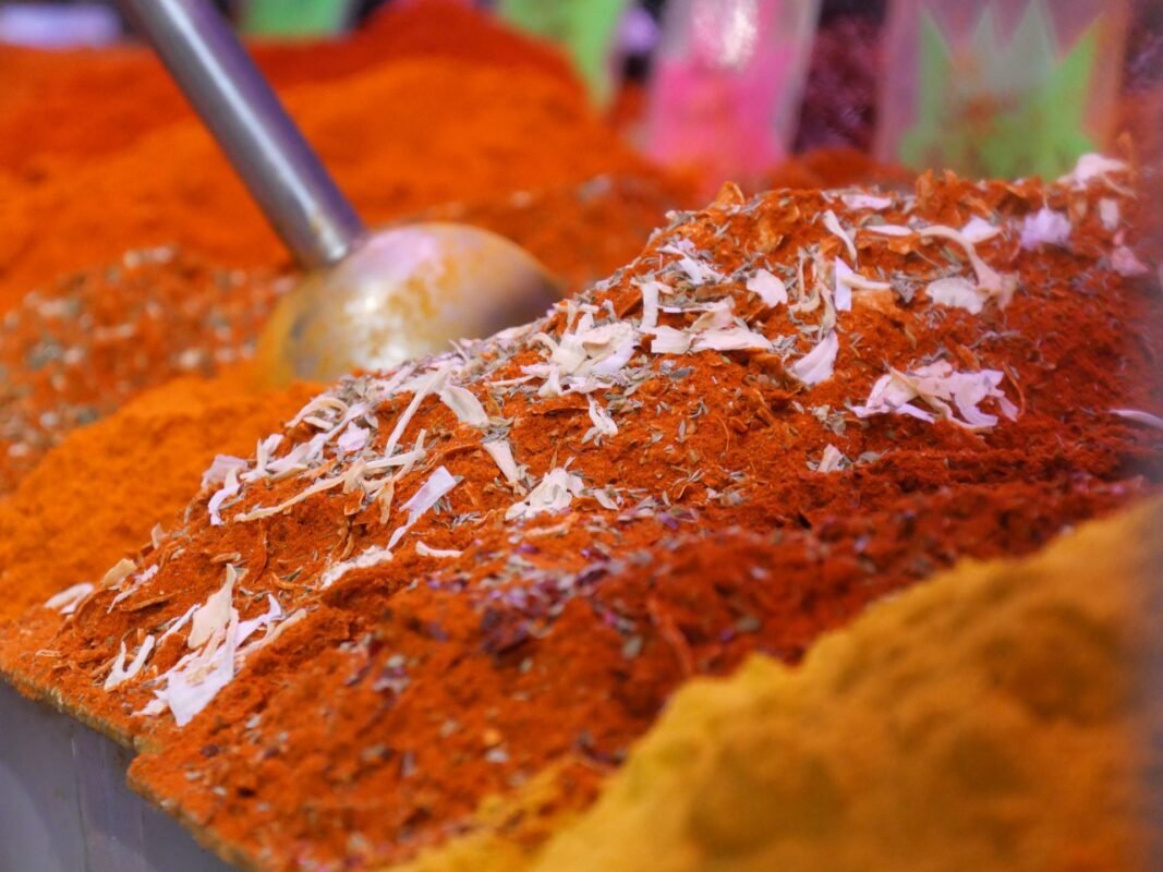 Whole and ground spices used to make biryani